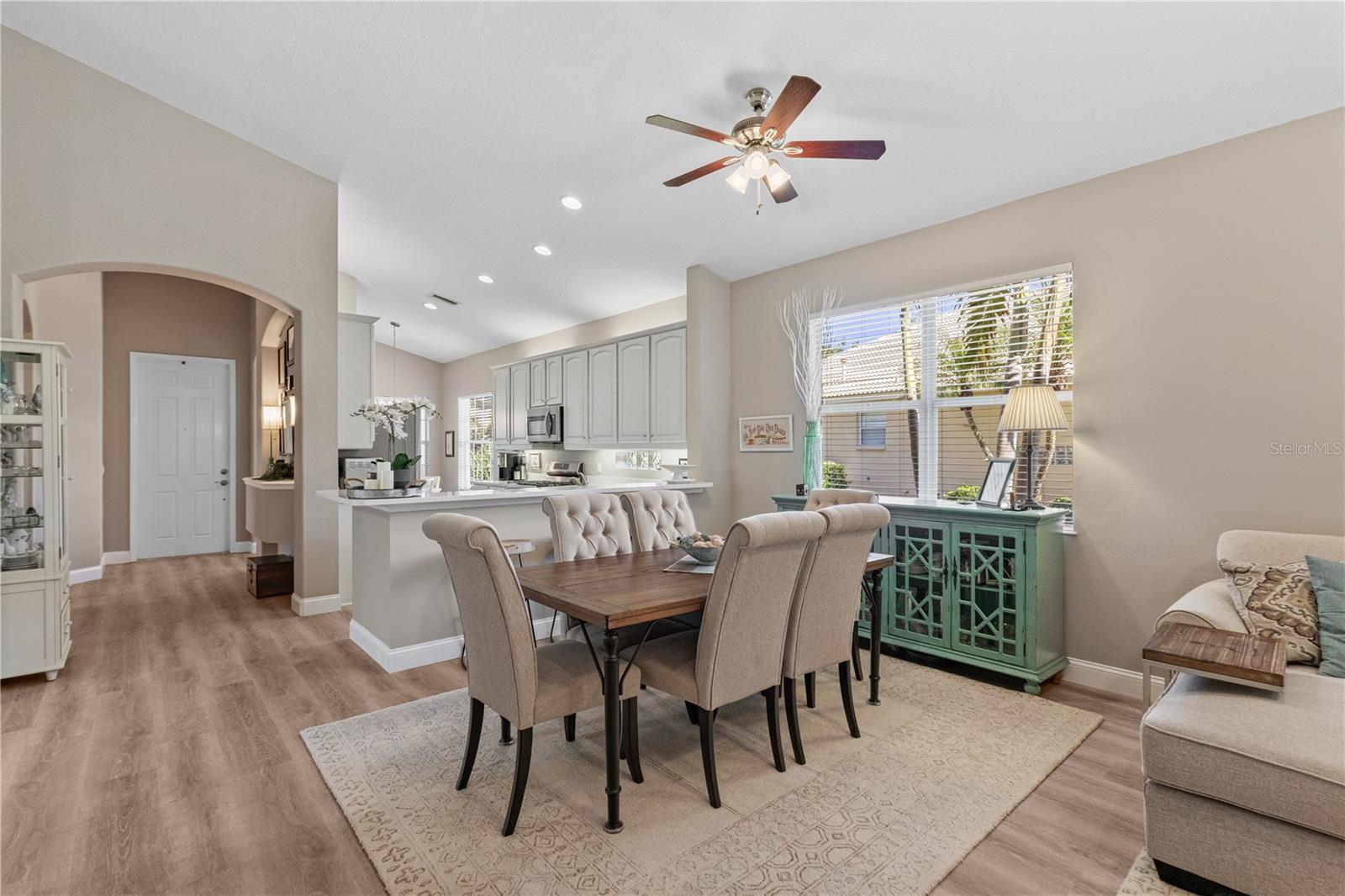 TAILFEATHER WAY AT TARA - Residential