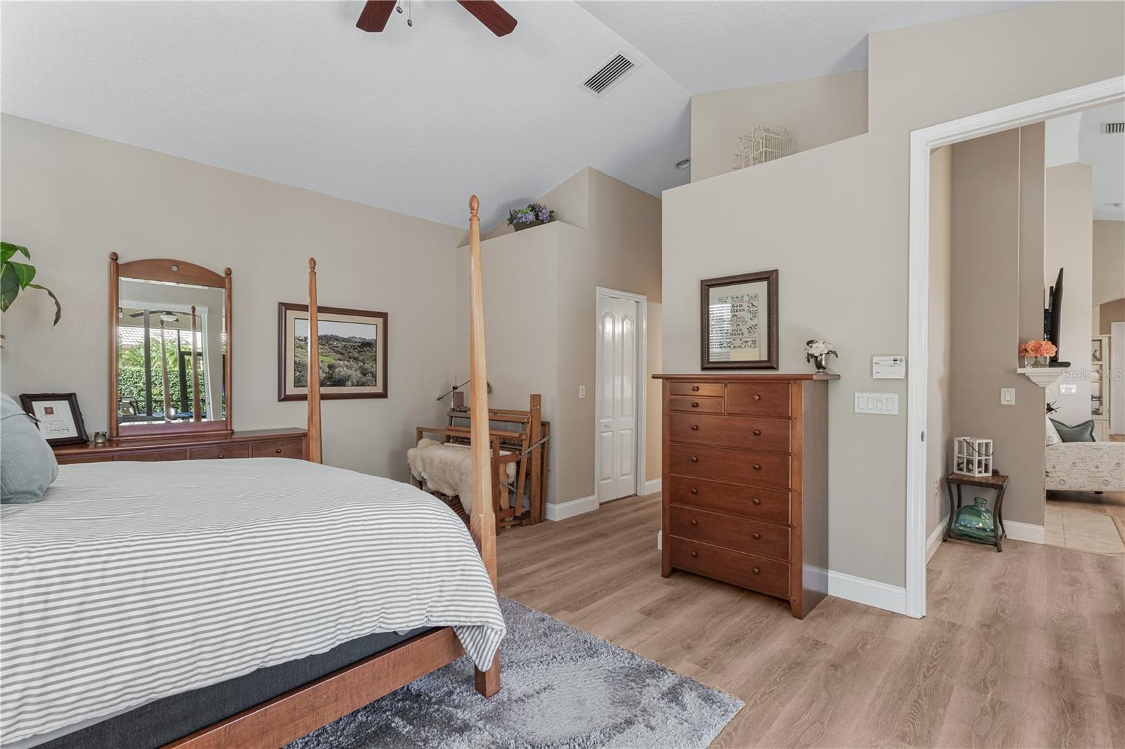 TAILFEATHER WAY AT TARA - Residential