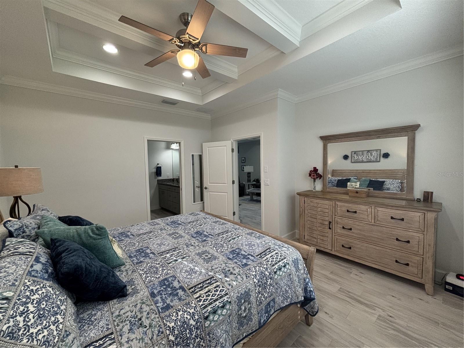 LATITUDE/DAYTONA BEACH PH IC - Residential