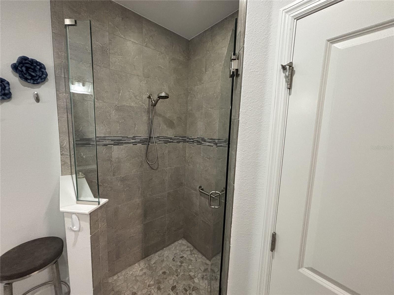 LATITUDE/DAYTONA BEACH PH IC - Residential