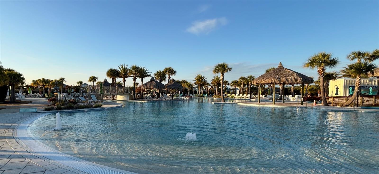 LATITUDE/DAYTONA BEACH PH IC - Residential