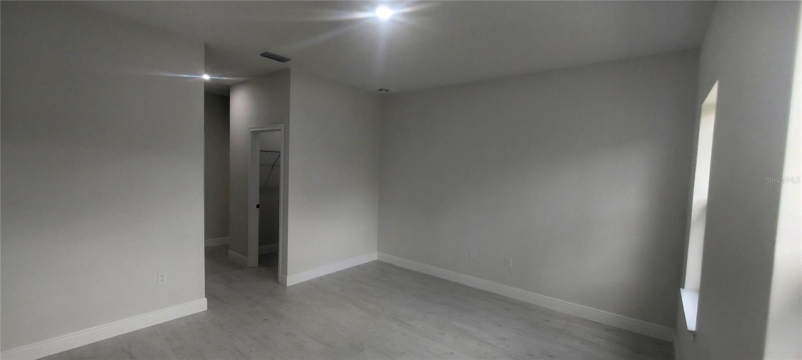 MARION OAKS UN 3 - Residential Lease