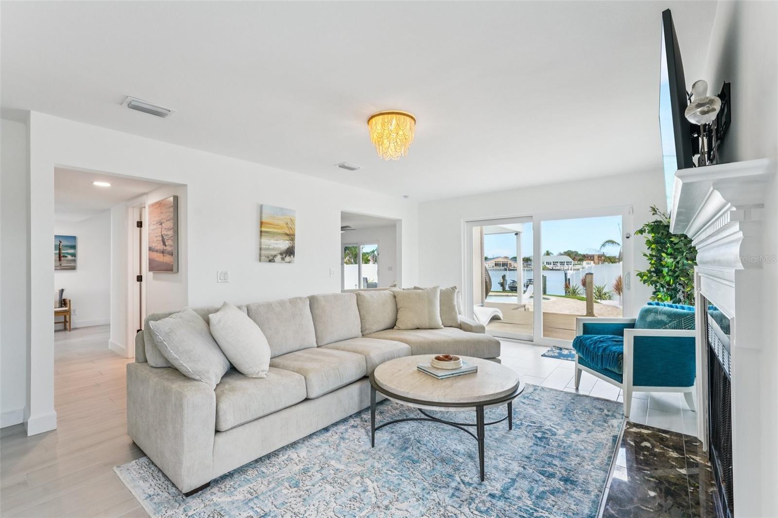 BELLEVUE ESTATES ISLAND 1ST ADD - Residential