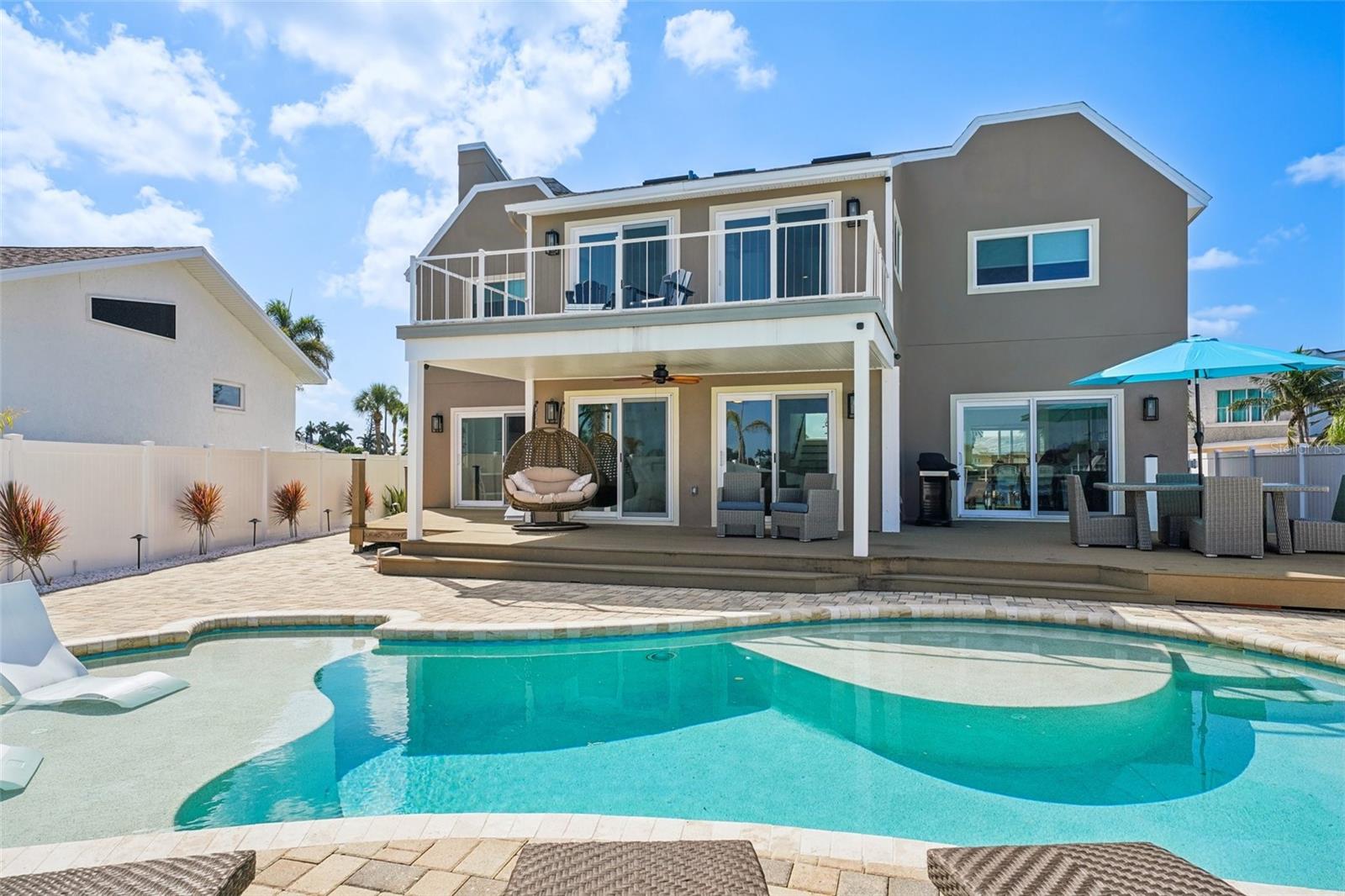 BELLEVUE ESTATES ISLAND 1ST ADD - Residential