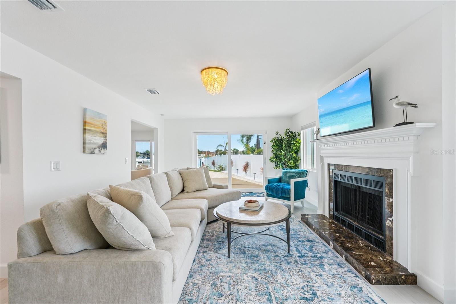 BELLEVUE ESTATES ISLAND 1ST ADD - Residential