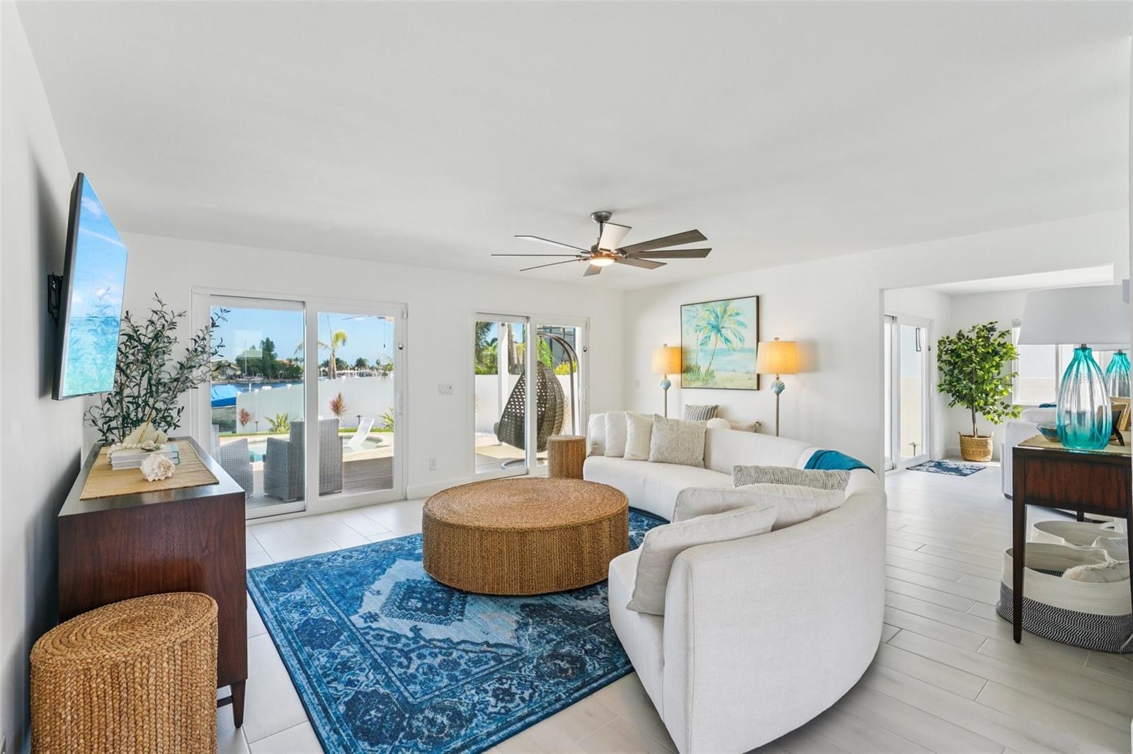 BELLEVUE ESTATES ISLAND 1ST ADD - Residential