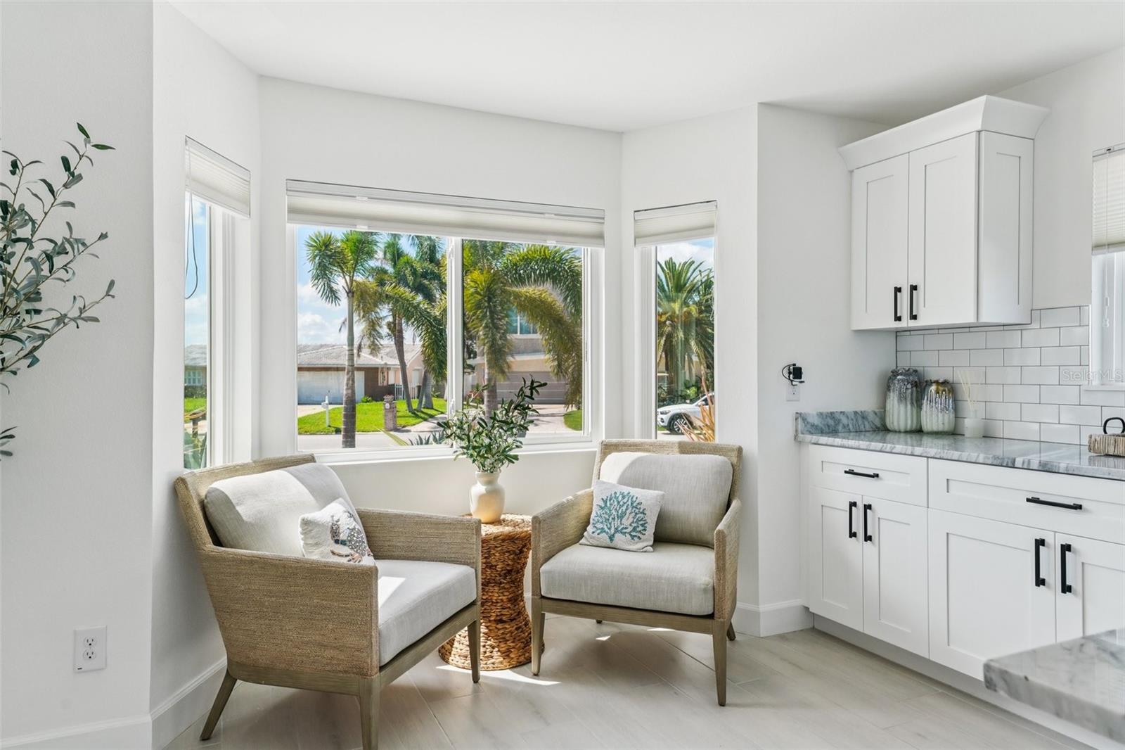 BELLEVUE ESTATES ISLAND 1ST ADD - Residential