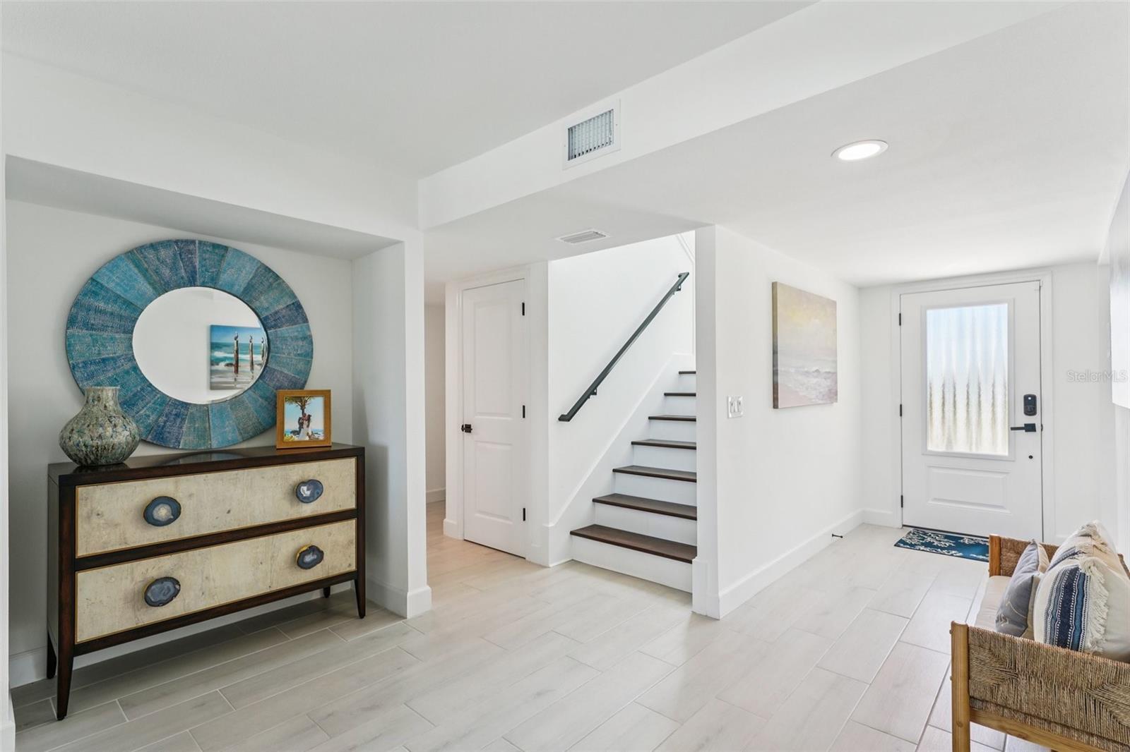 BELLEVUE ESTATES ISLAND 1ST ADD - Residential