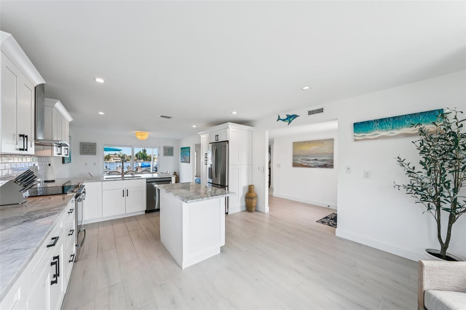 BELLEVUE ESTATES ISLAND 1ST ADD - Residential