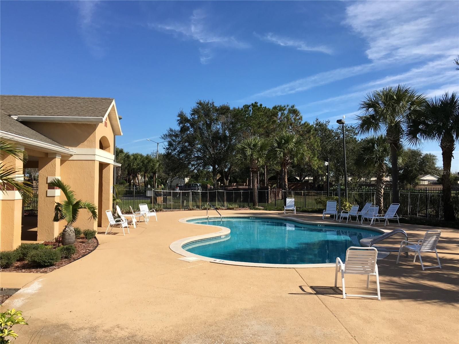 ISLAND COVE VILLAS PH 03 - Residential