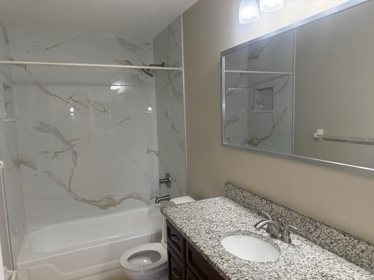 ISLAND COVE VILLAS PH 03 - Residential