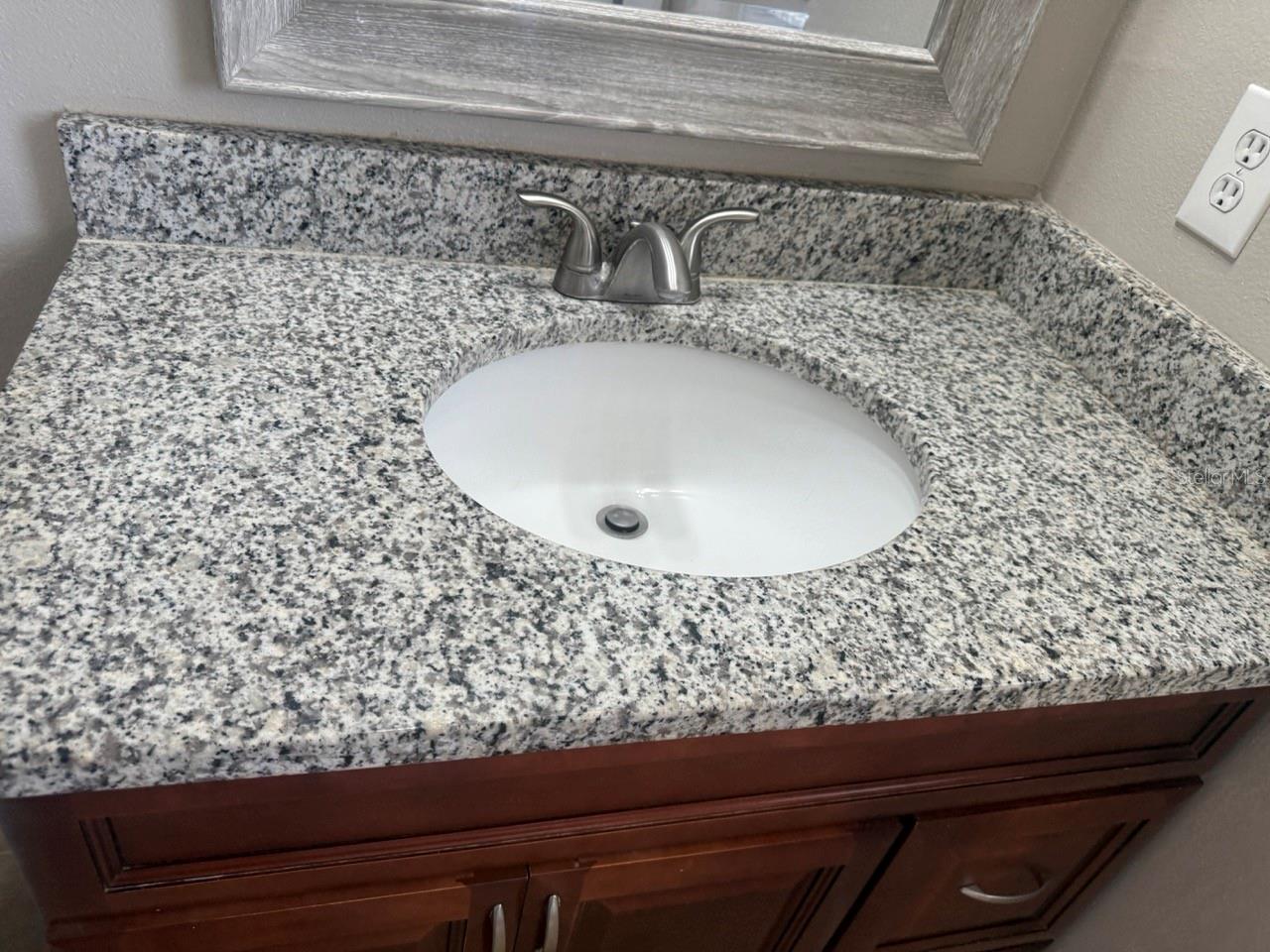 ISLAND COVE VILLAS PH 03 - Residential