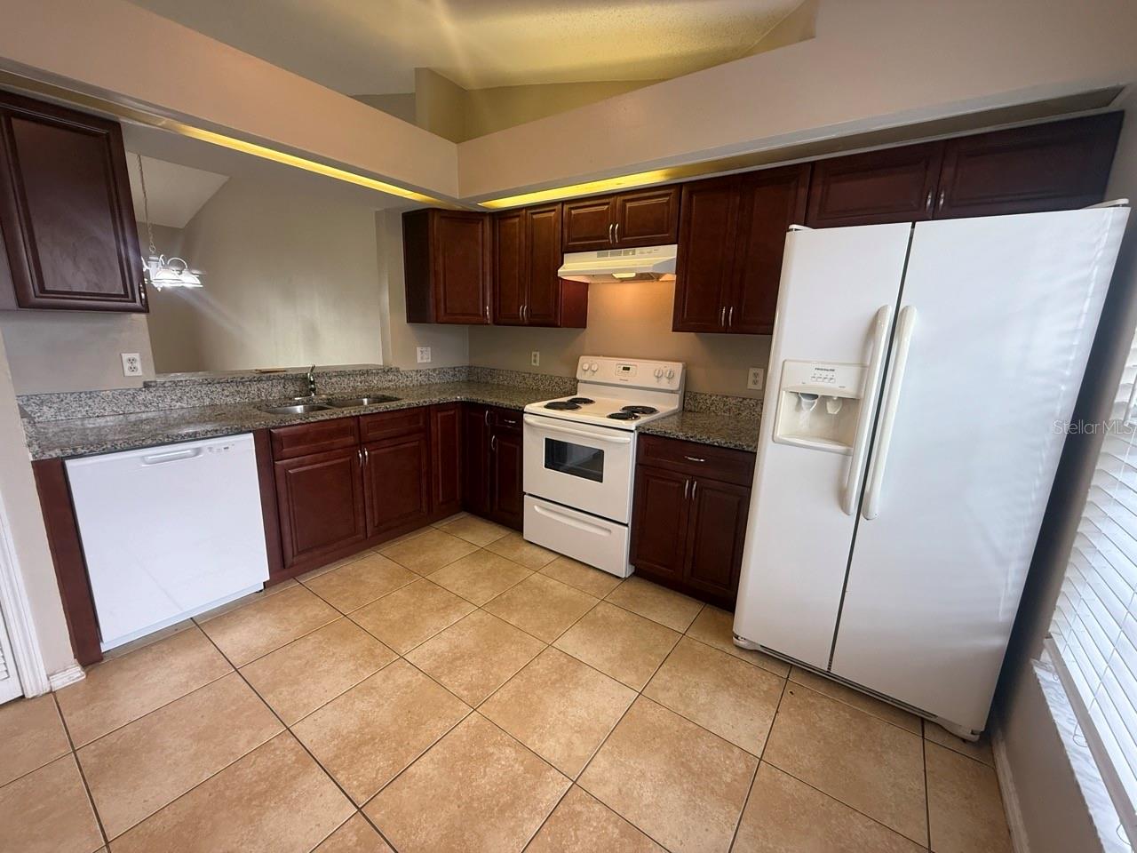 ISLAND COVE VILLAS PH 03 - Residential