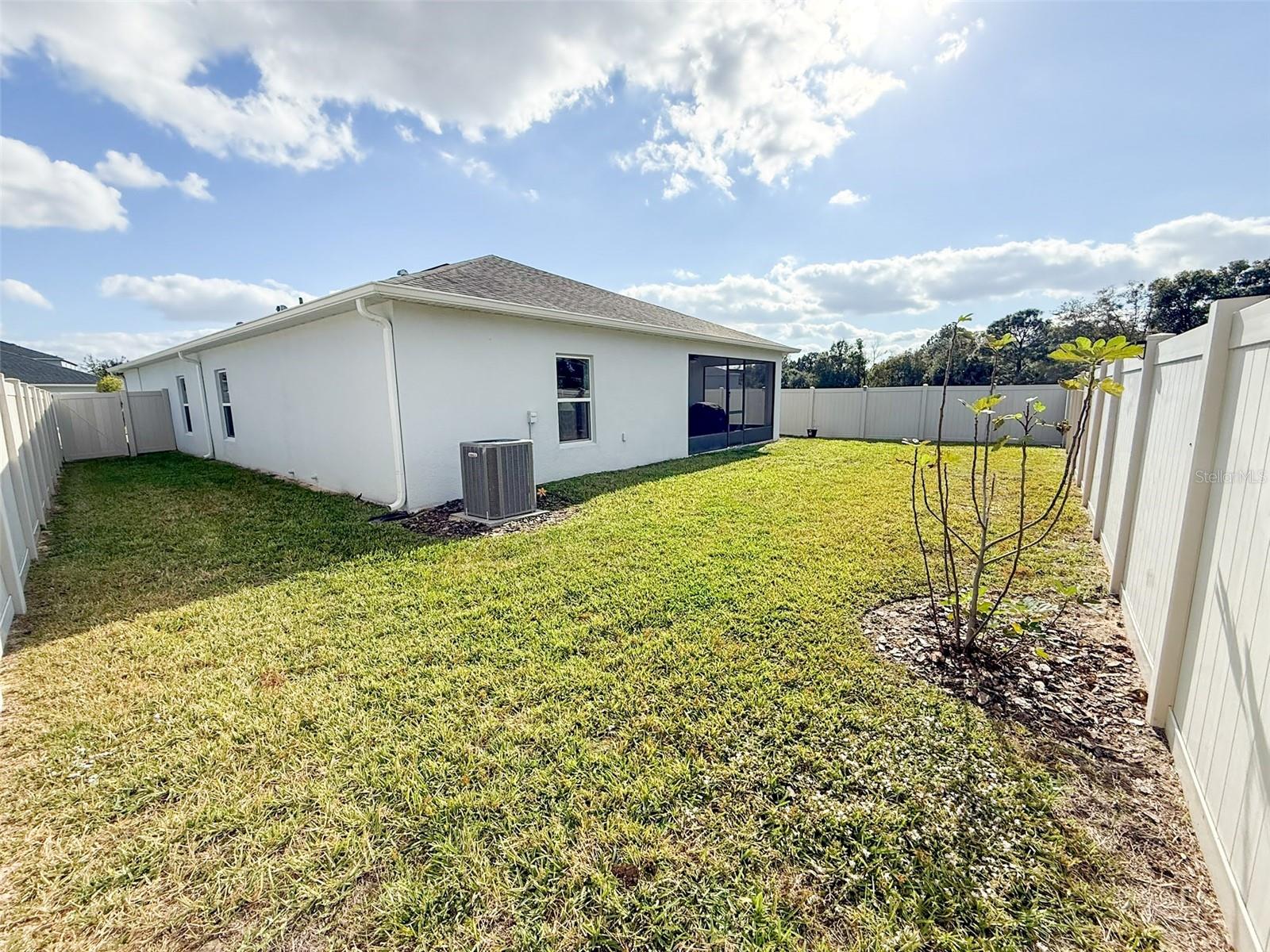 GREENFIELD VILLAGE PH I - Residential