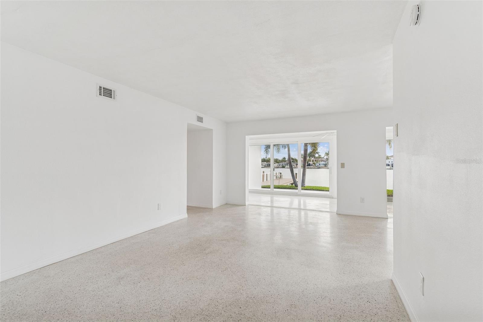 INDIAN BEACH RE-REVISED 16TH ADD - Residential Lease