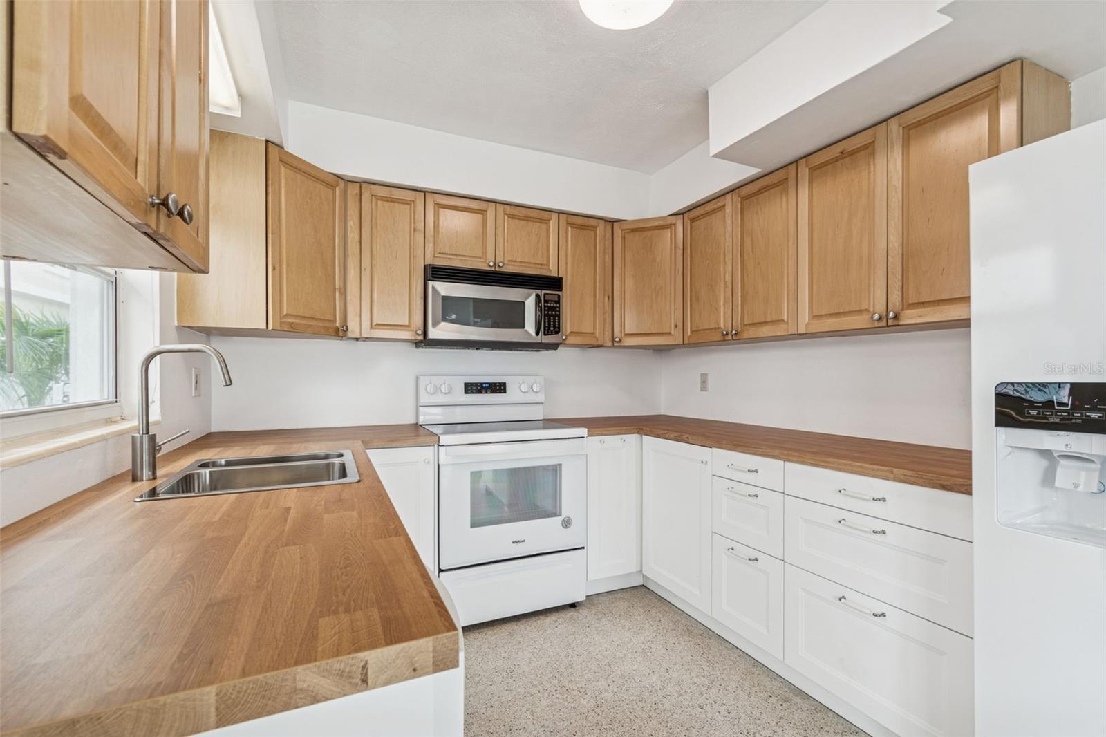 INDIAN BEACH RE-REVISED 16TH ADD - Residential Lease