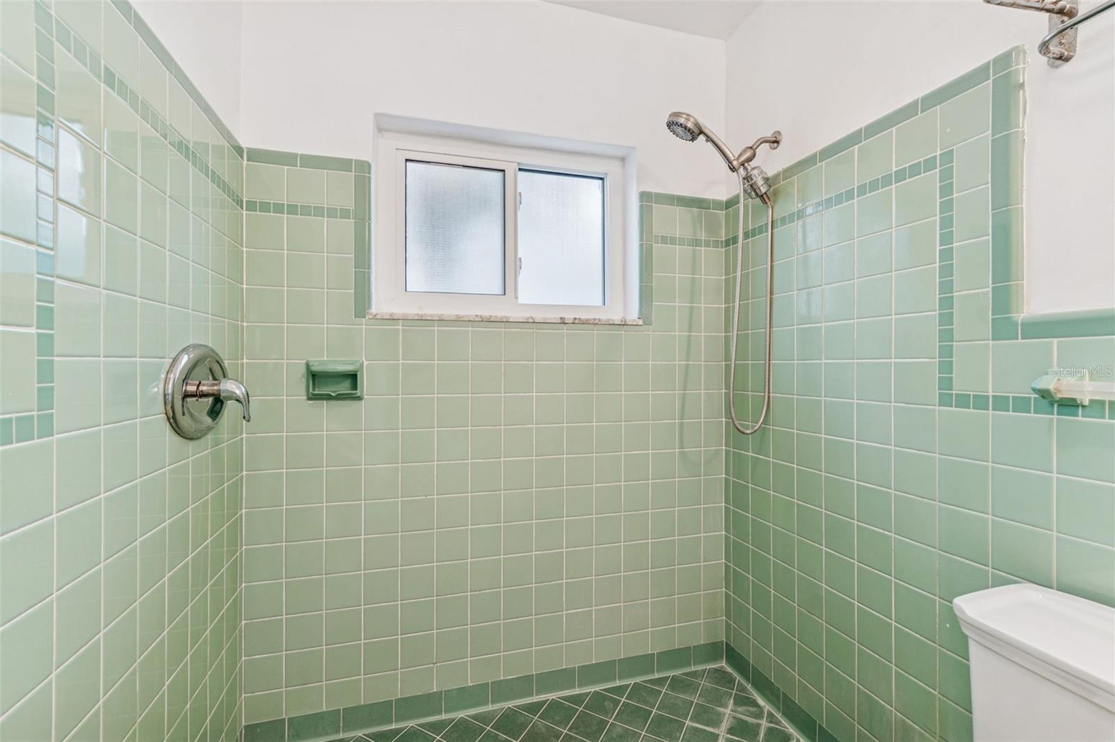 INDIAN BEACH RE-REVISED 16TH ADD - Residential Lease