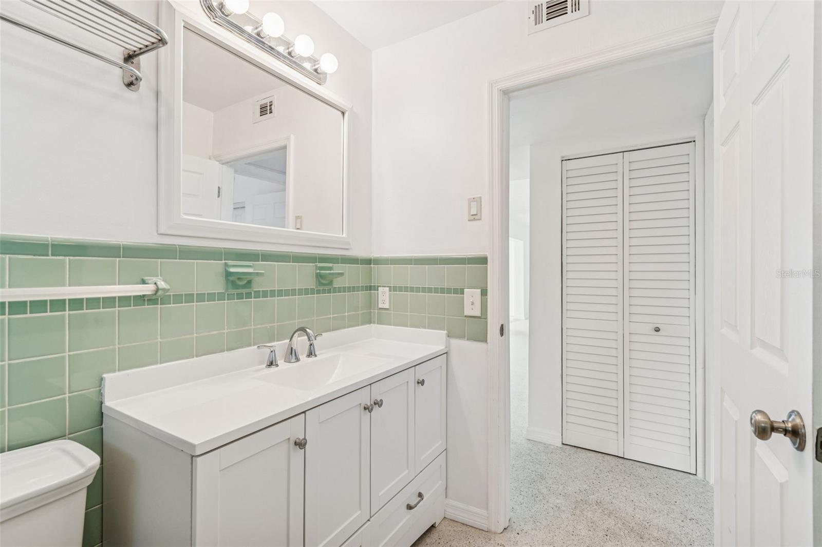 INDIAN BEACH RE-REVISED 16TH ADD - Residential Lease