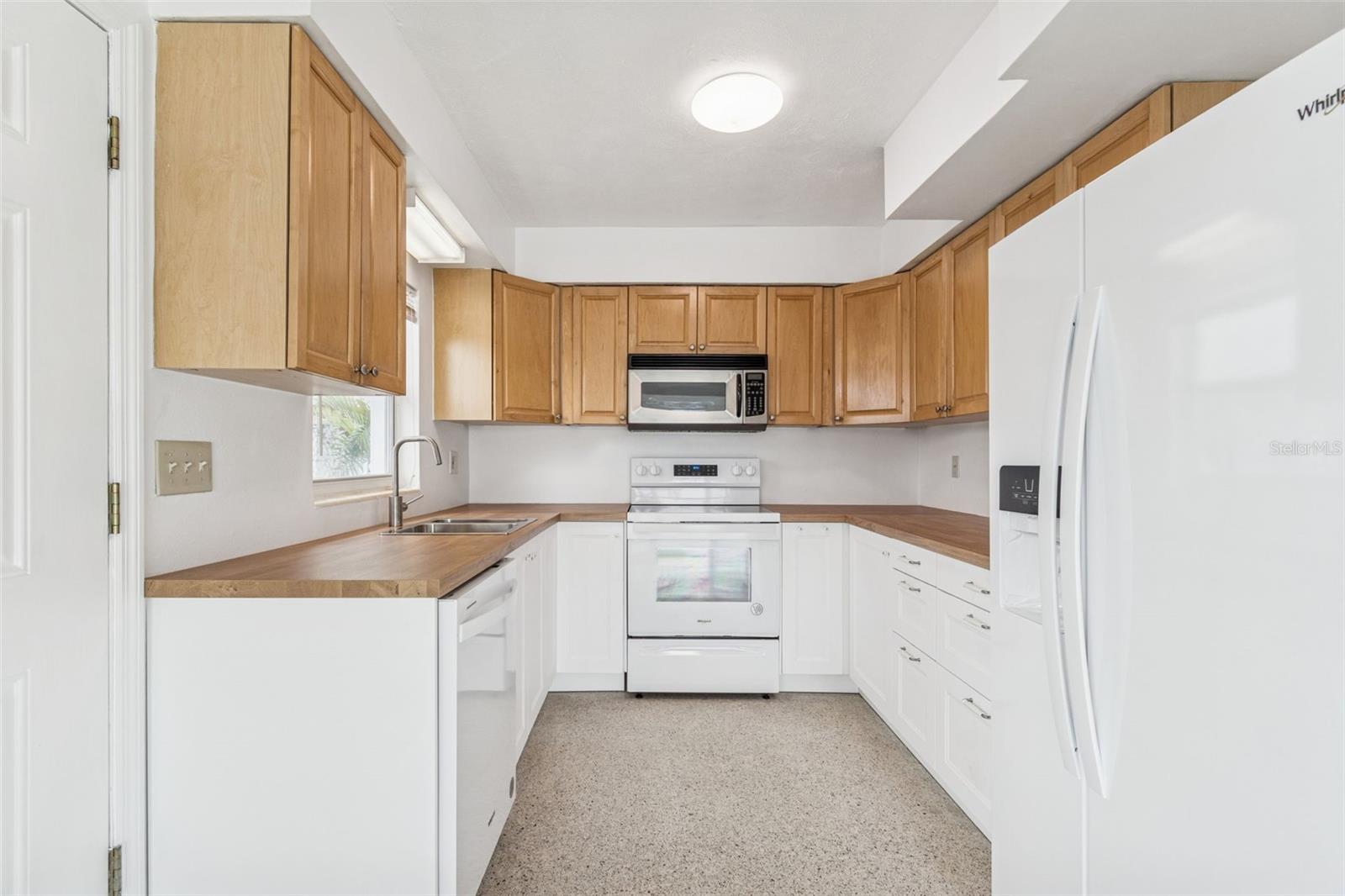 INDIAN BEACH RE-REVISED 16TH ADD - Residential Lease