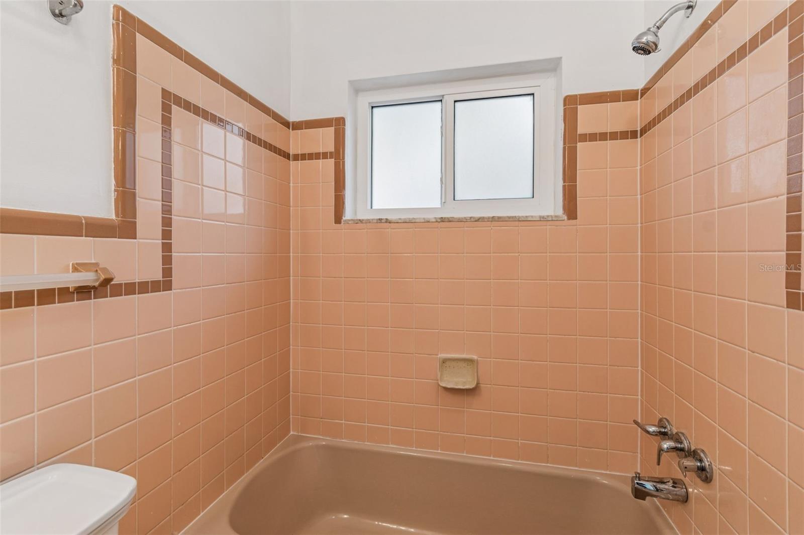 INDIAN BEACH RE-REVISED 16TH ADD - Residential Lease