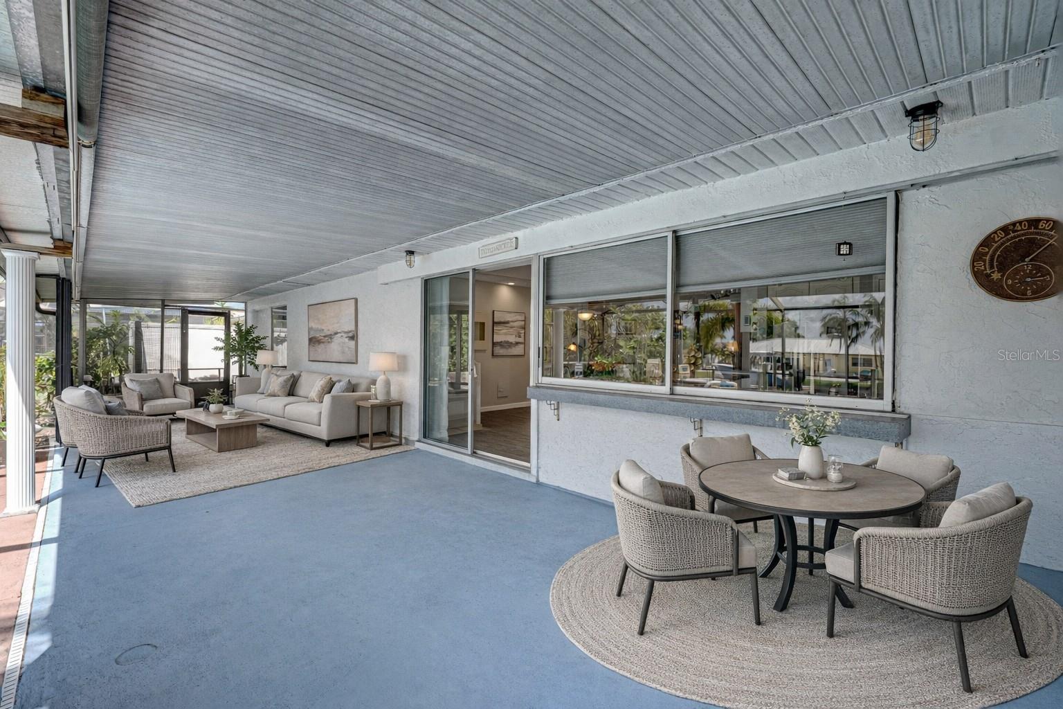 APOLLO BEACH UNIT 08 A RESUBDI - Residential