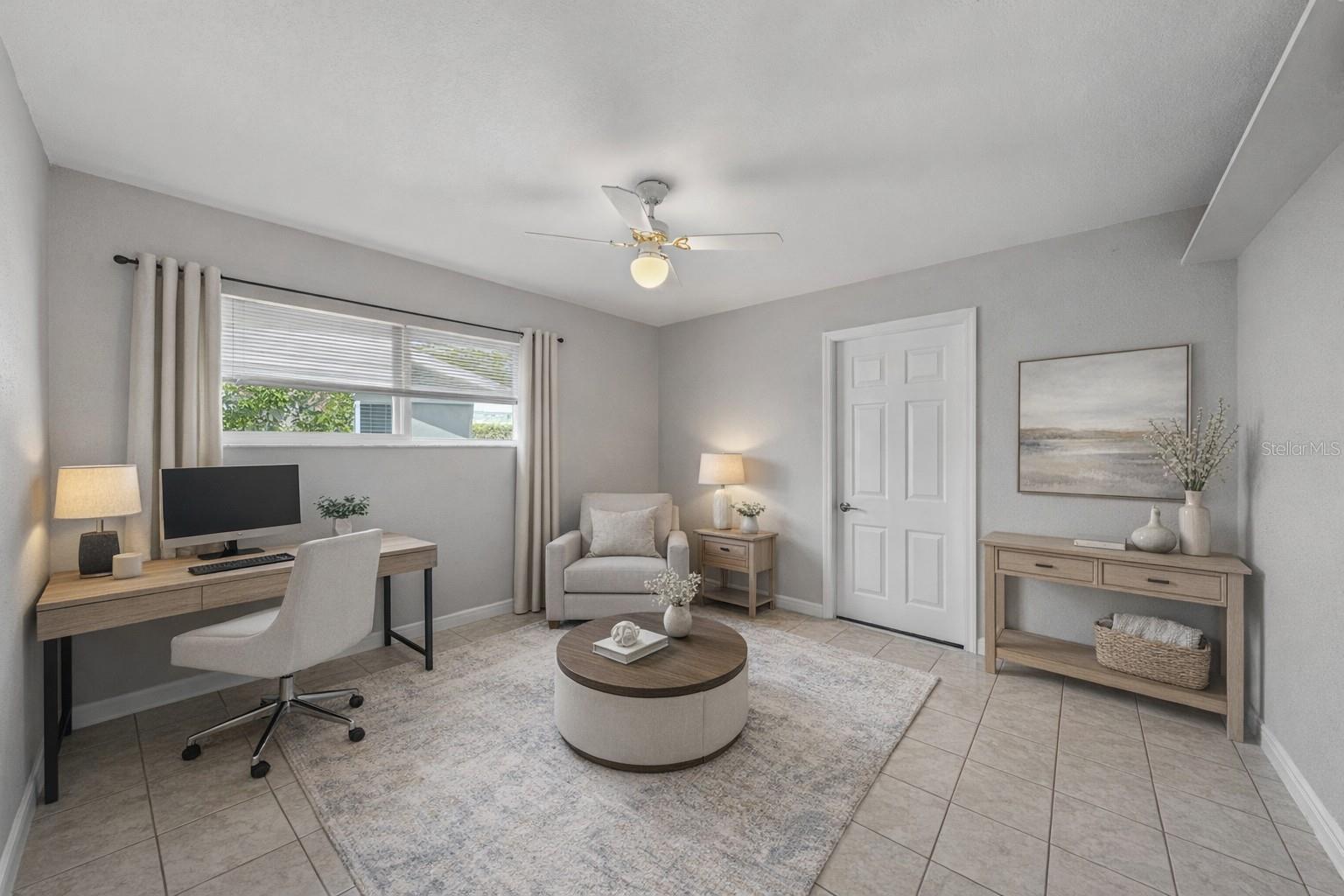 APOLLO BEACH UNIT 08 A RESUBDI - Residential