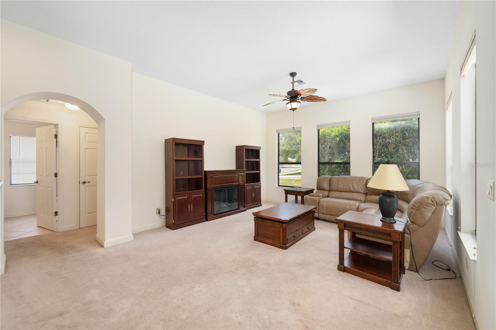 MOUNT DORA LAKES MOUNT DORA PH 01 - Residential