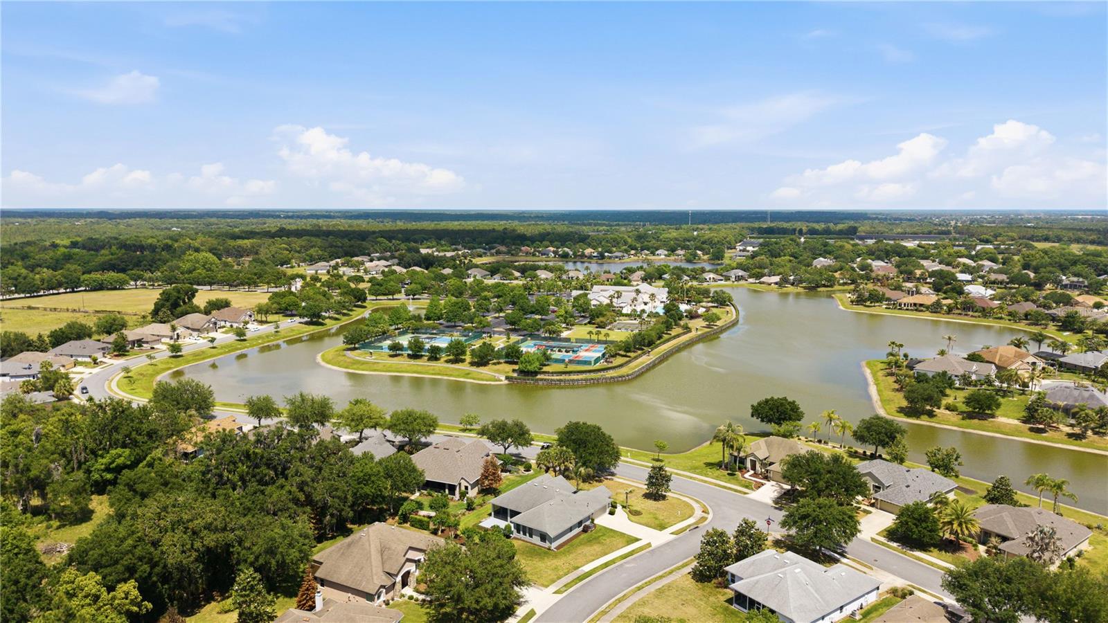 MOUNT DORA LAKES MOUNT DORA PH 01 - Residential