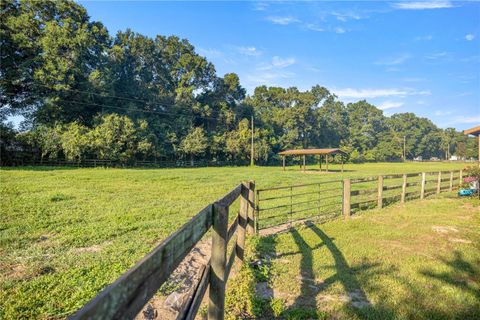 Tiny photo for 2275 SW 107th Place, Ocala, FL 34476 (MLS # OM700649)