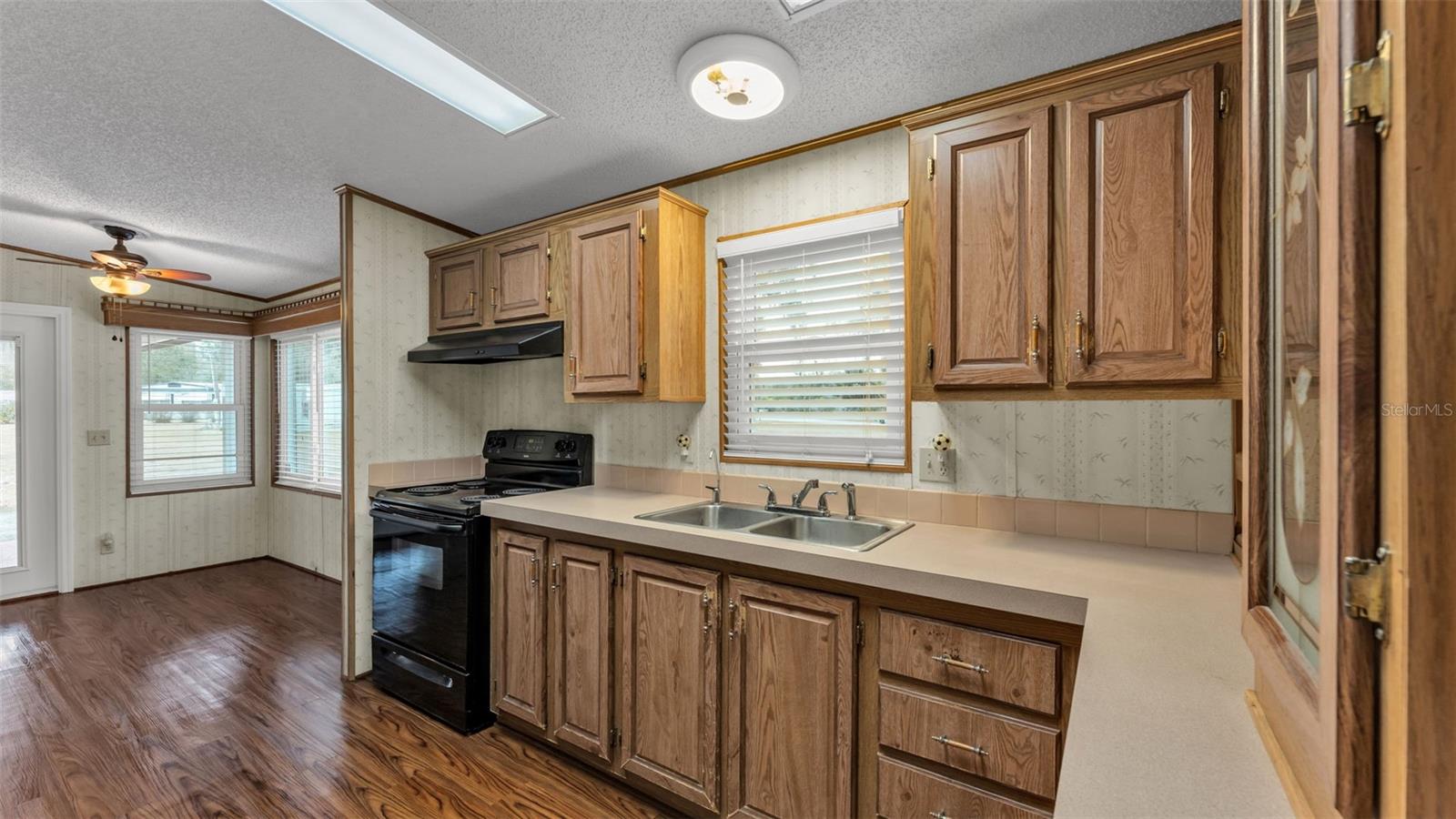 WOODHAVEN - Residential