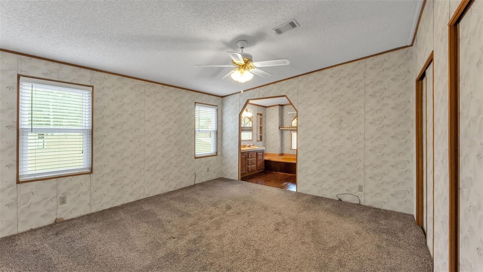 WOODHAVEN - Residential