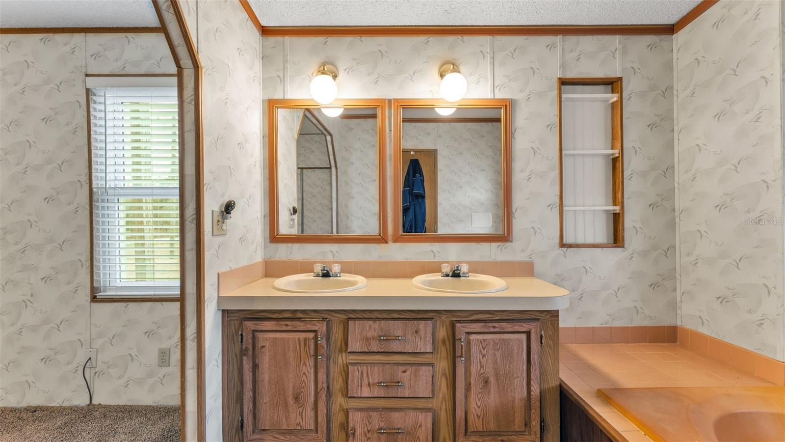 WOODHAVEN - Residential