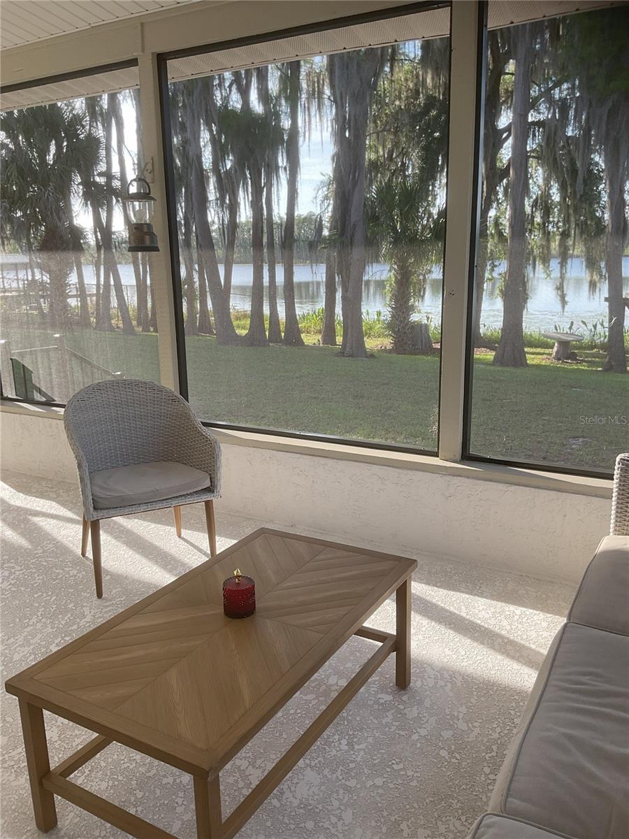 ARROWHEAD LAKES - Residential