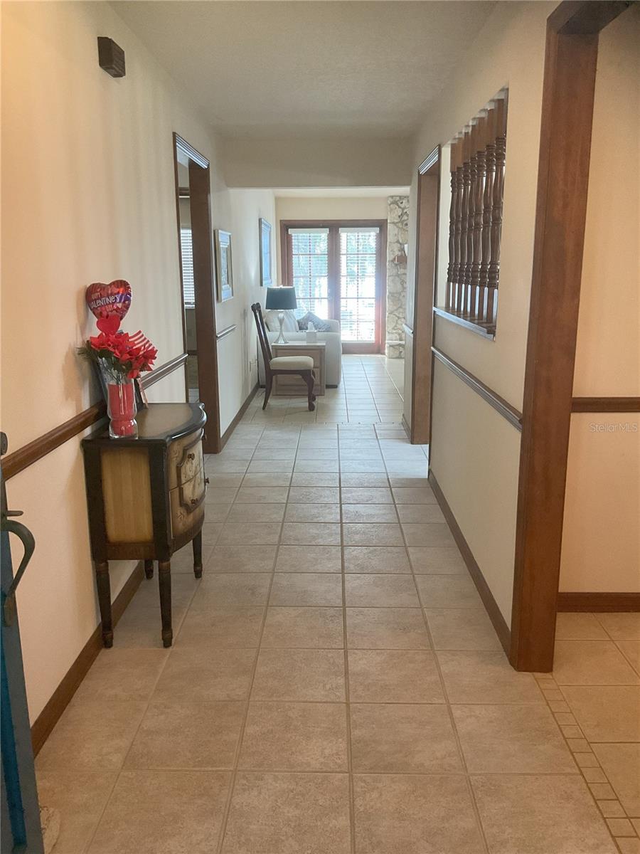 ARROWHEAD LAKES - Residential