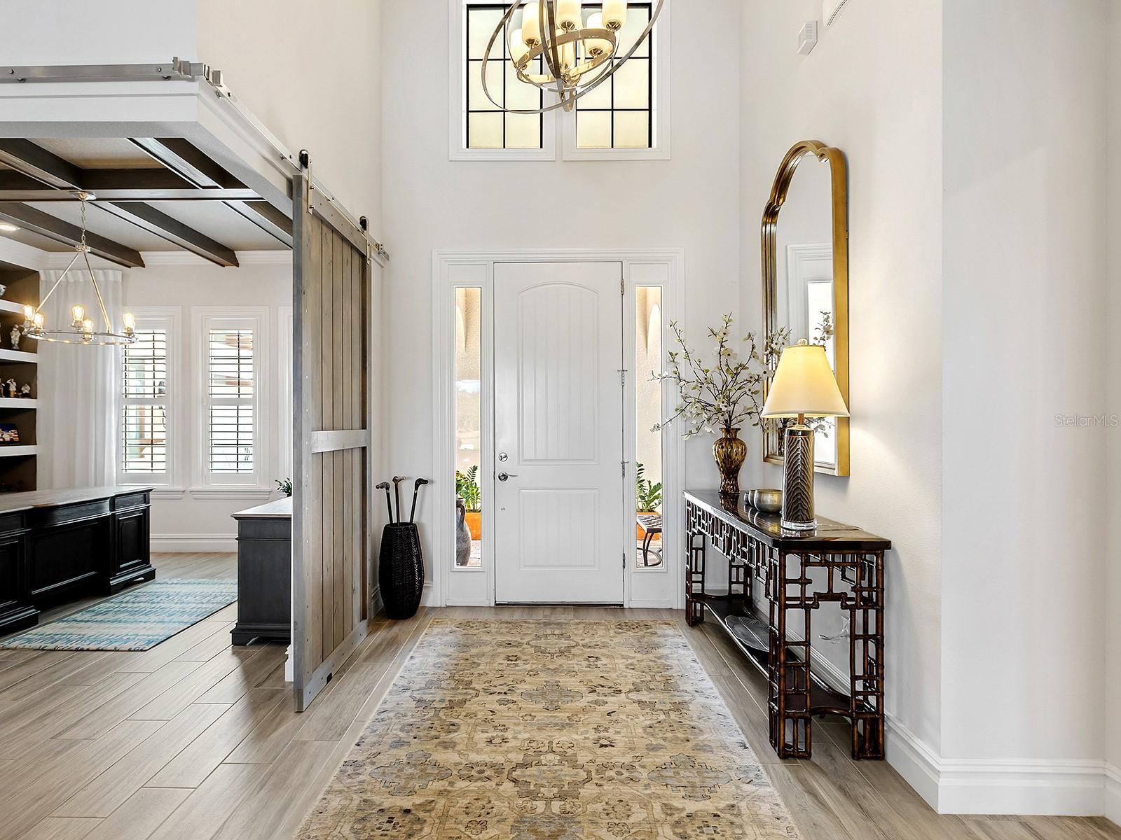 COUNTRY CLUB EAST - Residential