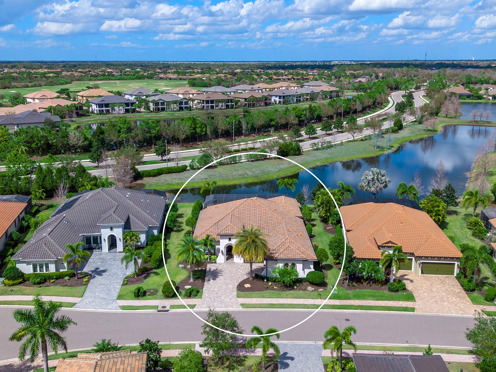 COUNTRY CLUB EAST - Residential