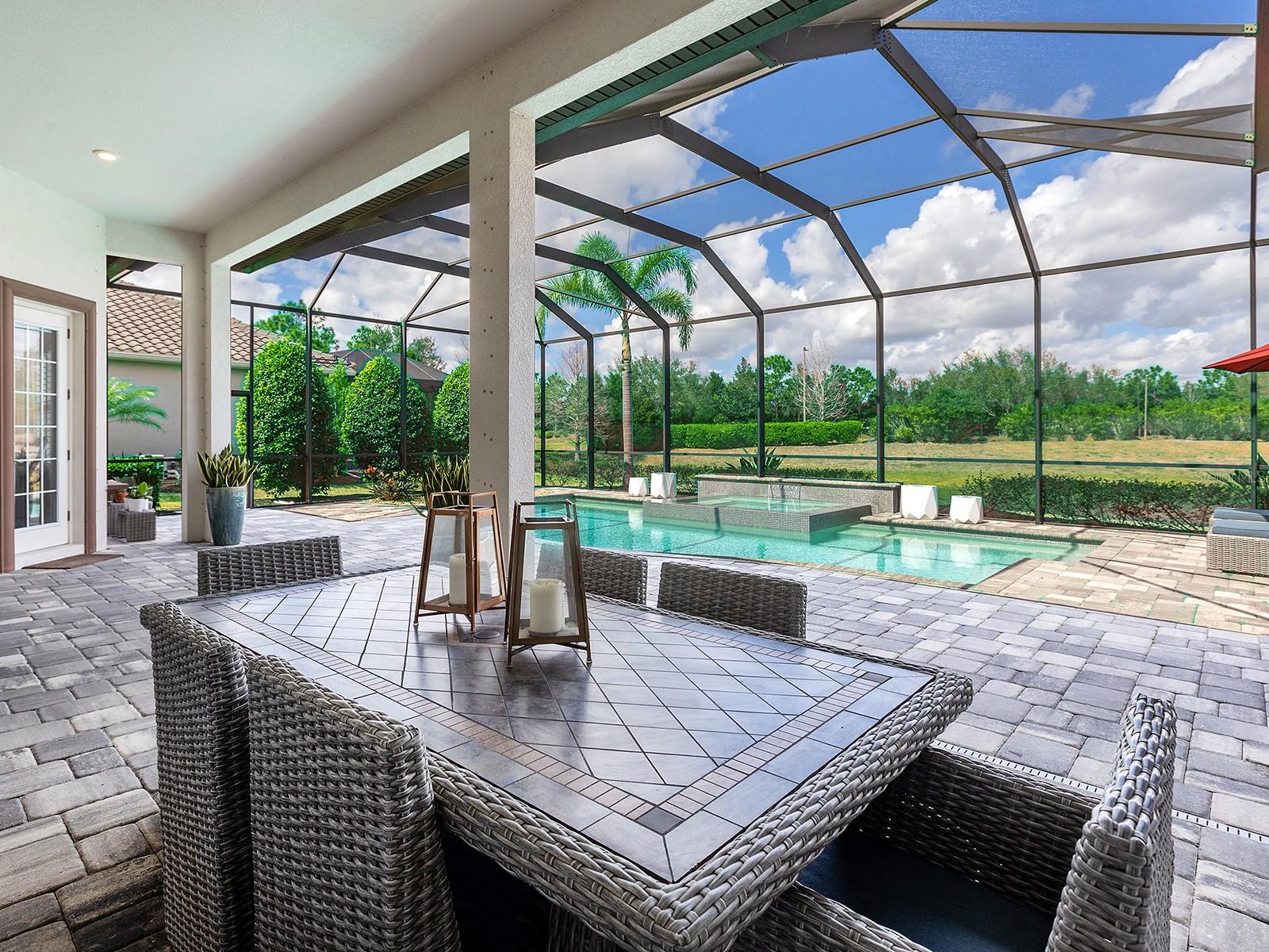 COUNTRY CLUB EAST - Residential