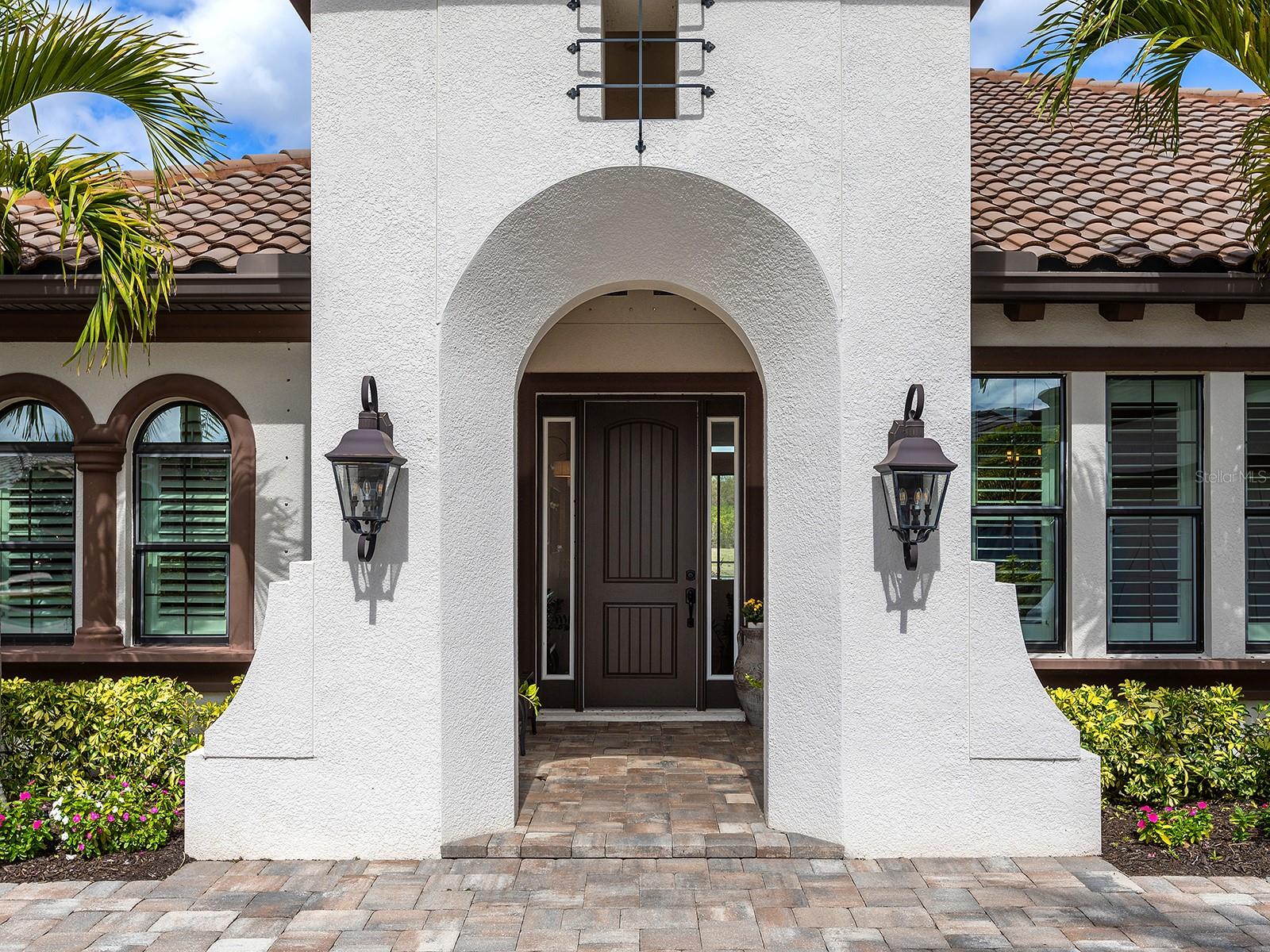 COUNTRY CLUB EAST - Residential