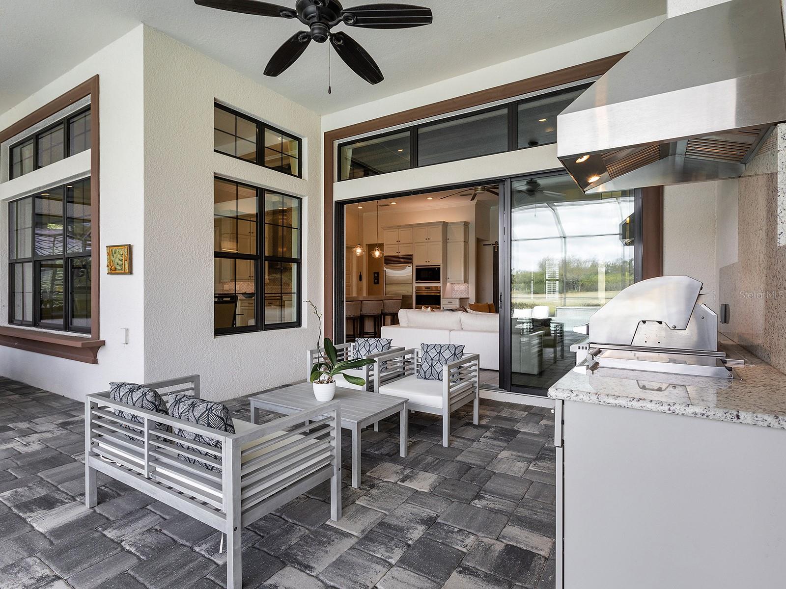 COUNTRY CLUB EAST - Residential