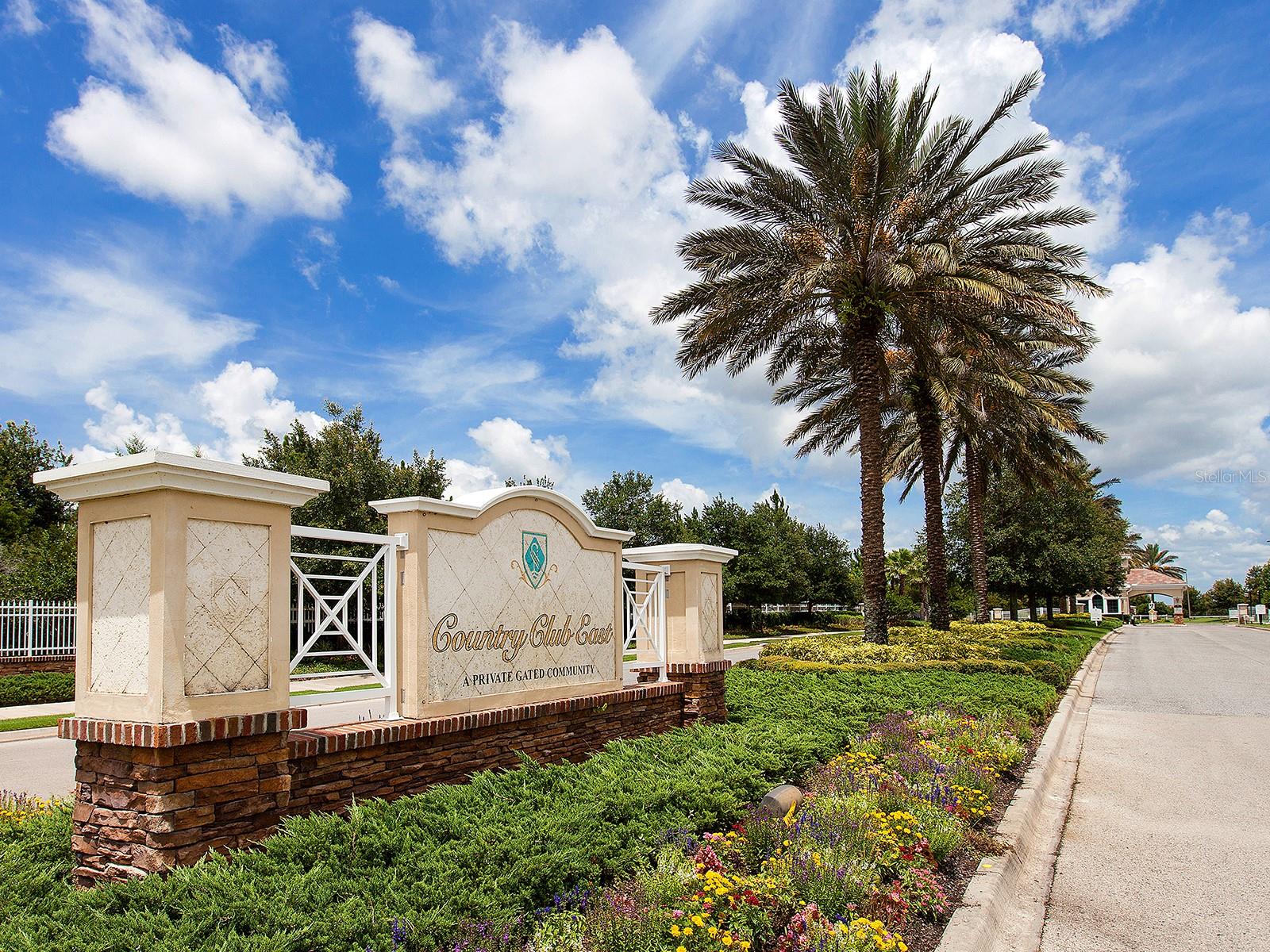 COUNTRY CLUB EAST - Residential