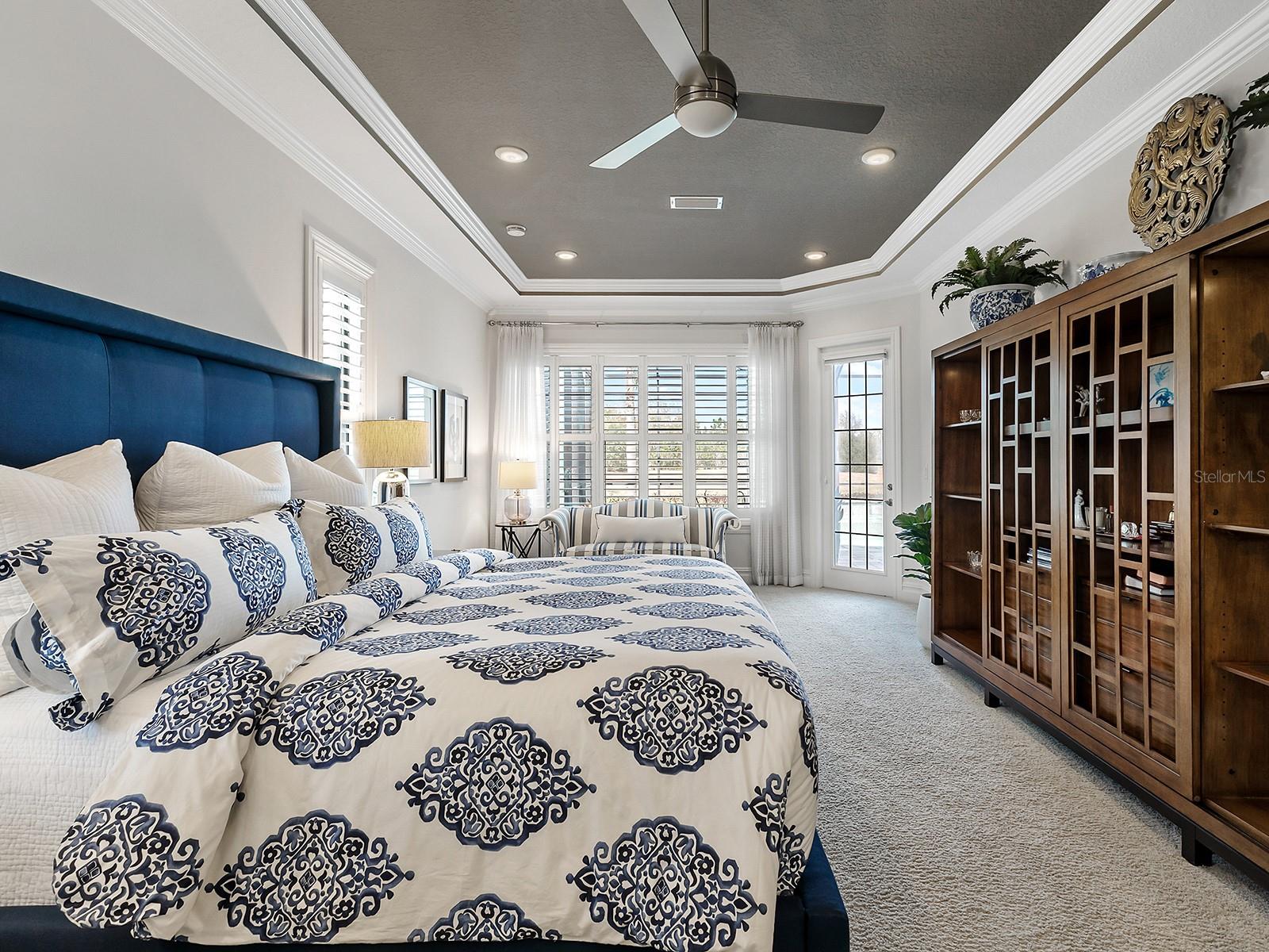 COUNTRY CLUB EAST - Residential