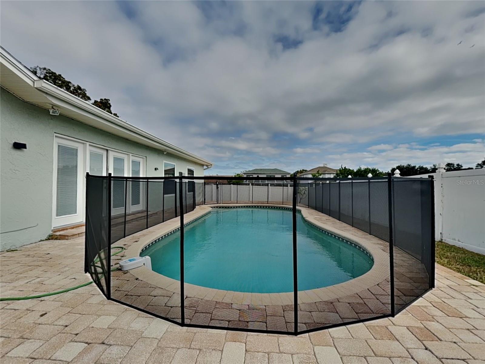 ROSERY GROVE VILLA 3RD ADD - Residential Lease