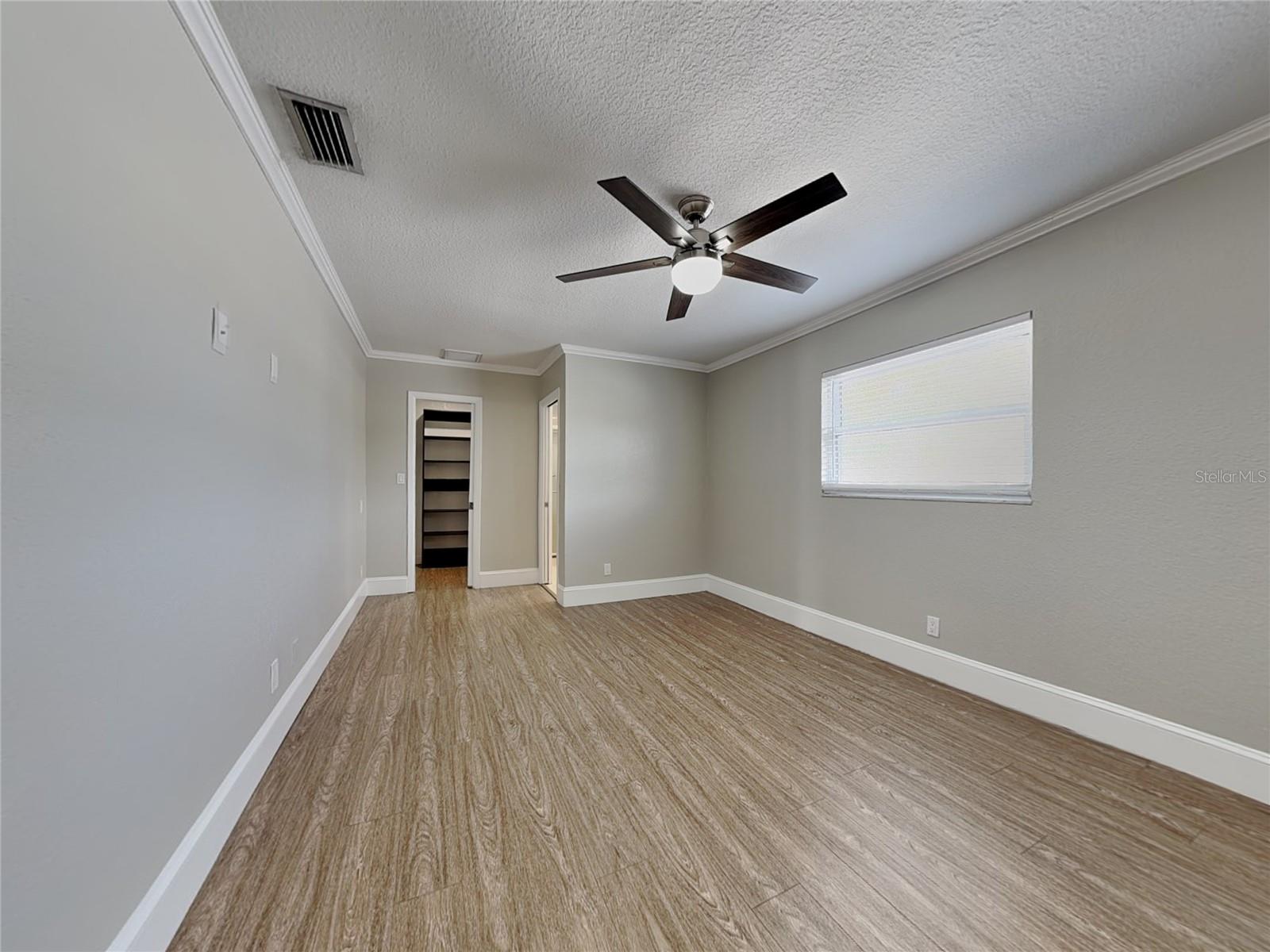 ROSERY GROVE VILLA 3RD ADD - Residential Lease