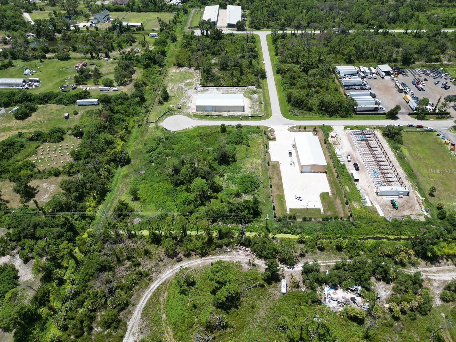 MORRIS INDUST PARK - Land