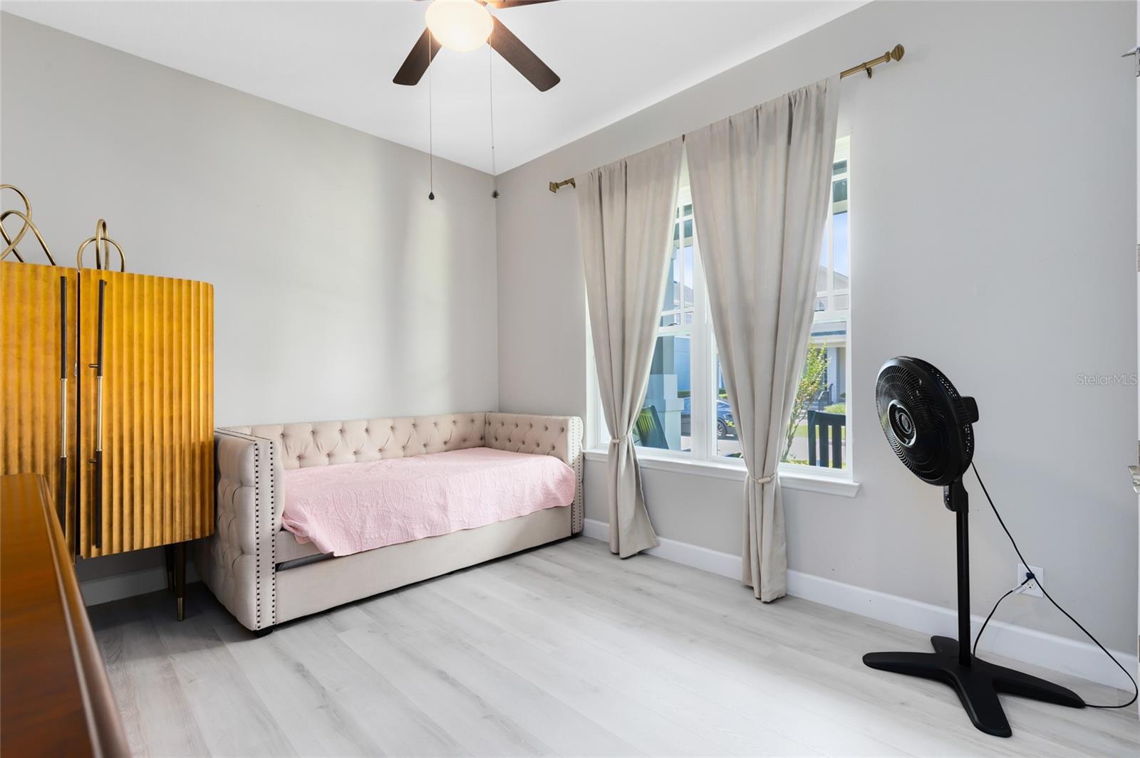 LAUREATE PARK - Residential