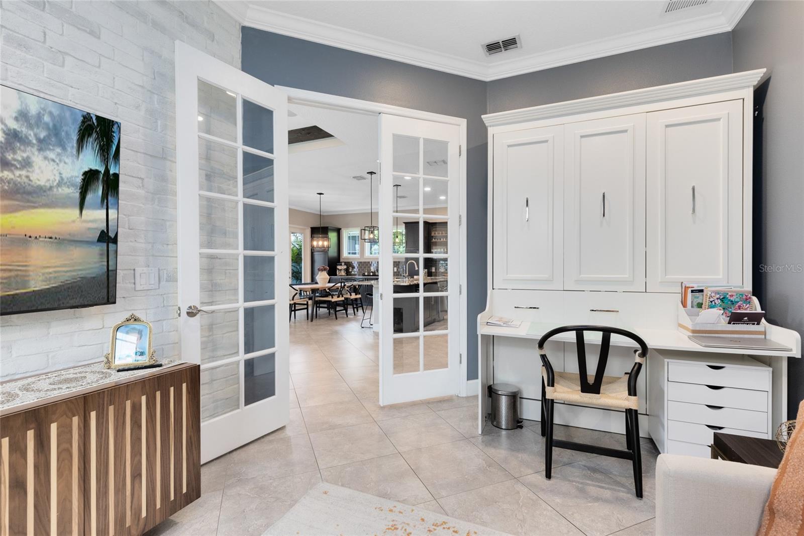 LAUREATE PARK - Residential