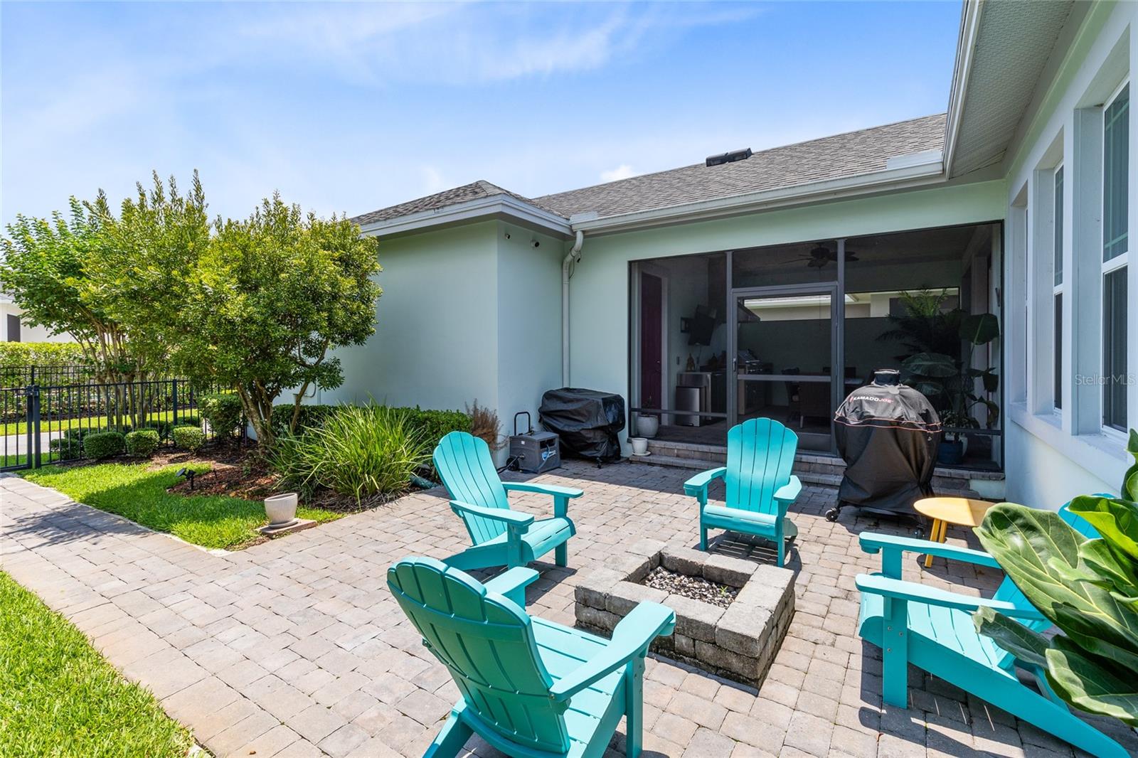 LAUREATE PARK - Residential