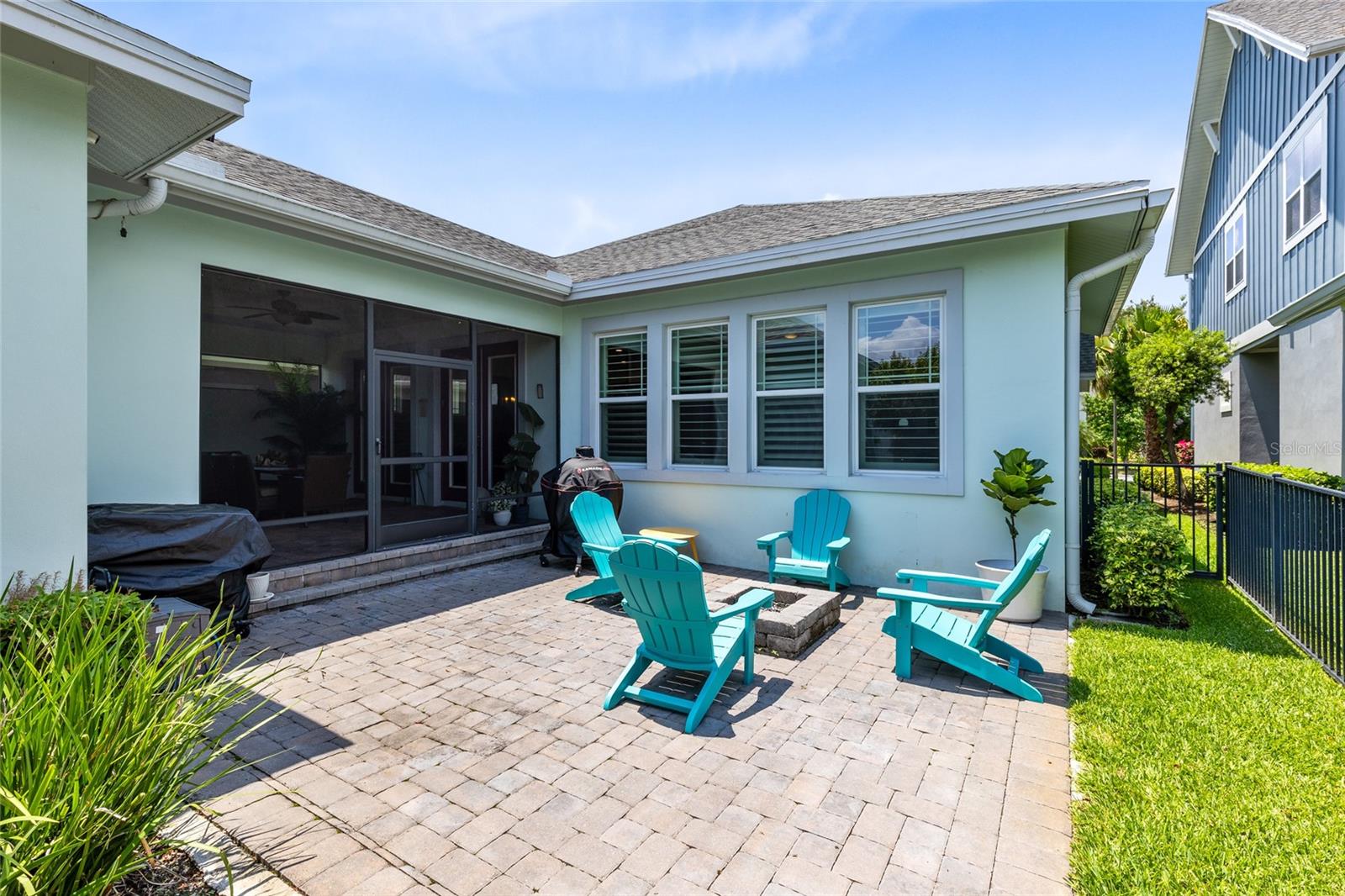 LAUREATE PARK - Residential