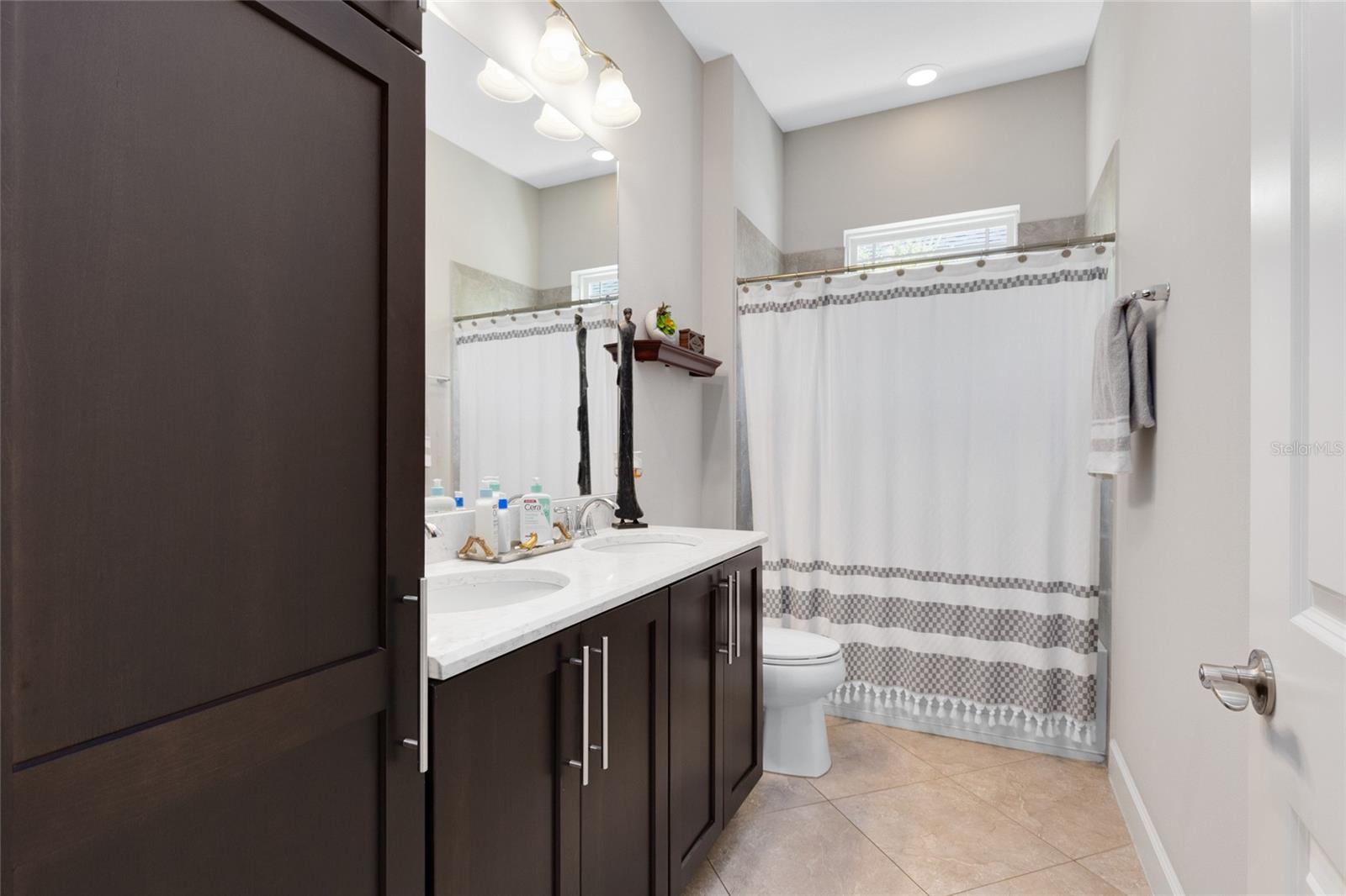 LAUREATE PARK - Residential