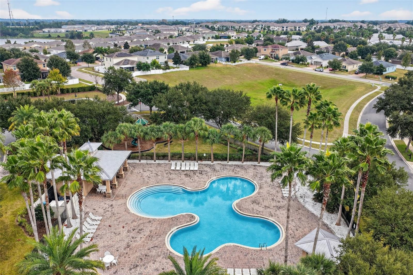 TAVARES ETOWAH PH 01 - Residential